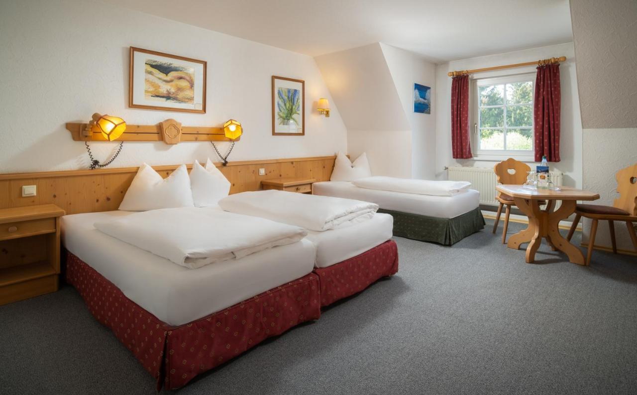 Landhotel Altes Zollhaus Хермсдорф Экстерьер фото