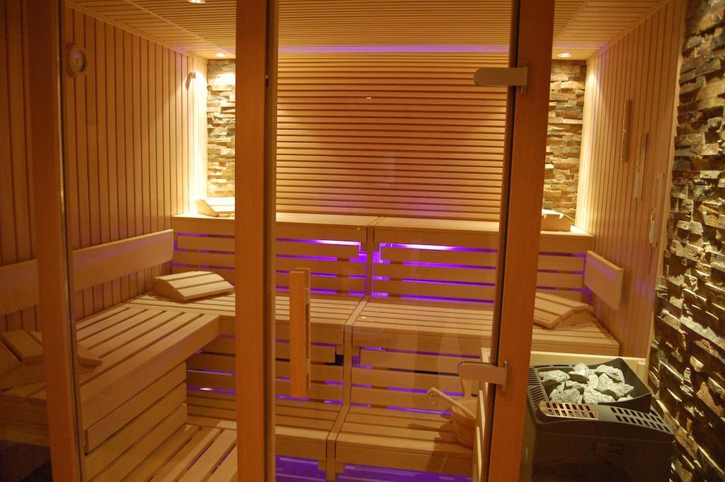 Landhotel Altes Zollhaus Хермсдорф Экстерьер фото